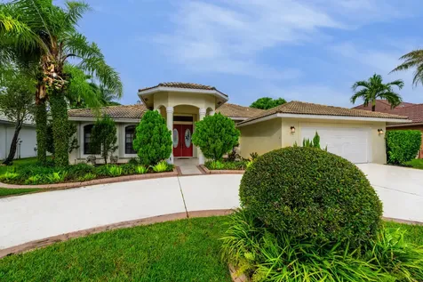 221 Cypress Trace Royal Palm Beach FL 33411