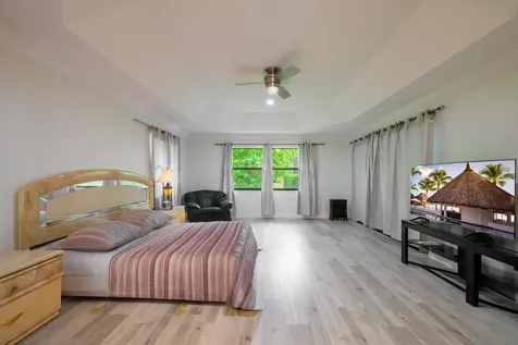221 Cypress Trace Royal Palm Beach FL 33411