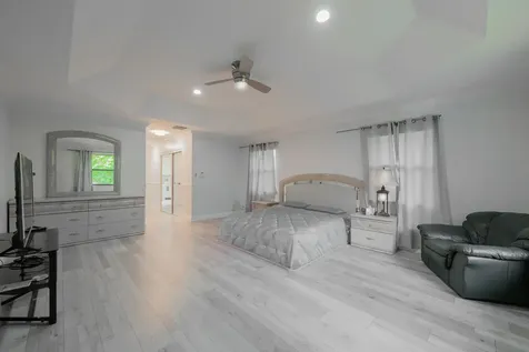 221 Cypress Trace Royal Palm Beach FL 33411
