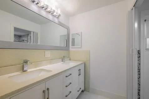 221 Cypress Trace Royal Palm Beach FL 33411