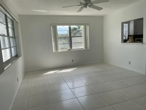 343 Windsor O West Palm Beach FL 33417