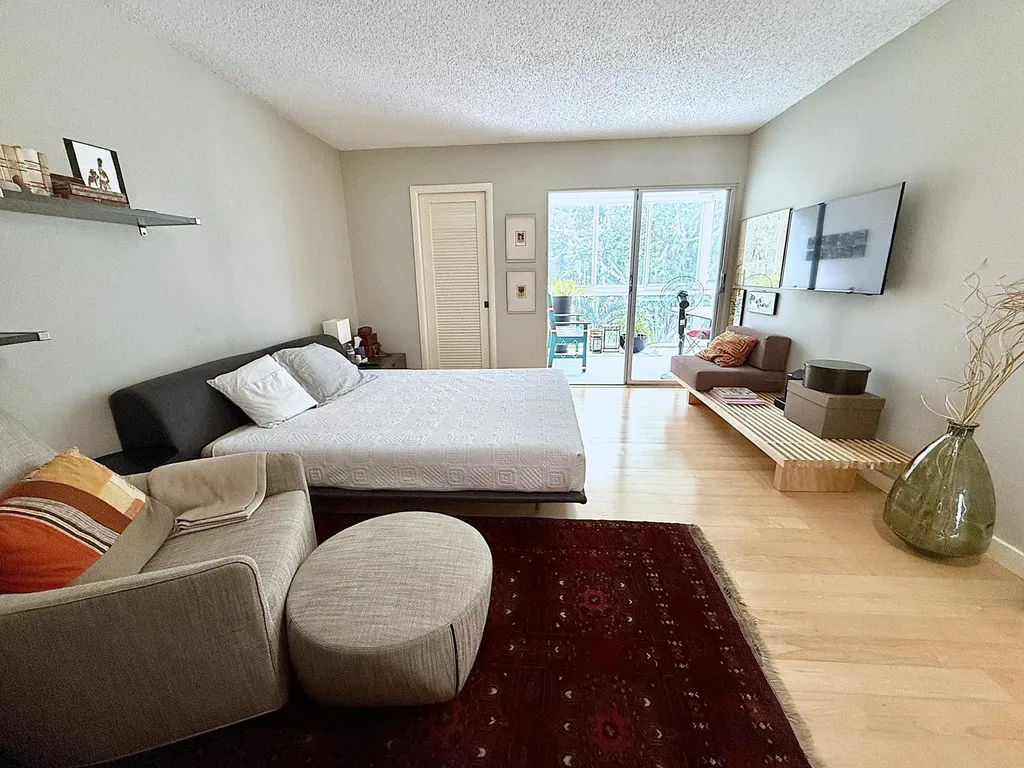 3032 Oakridge D Deerfield Beach FL 33442