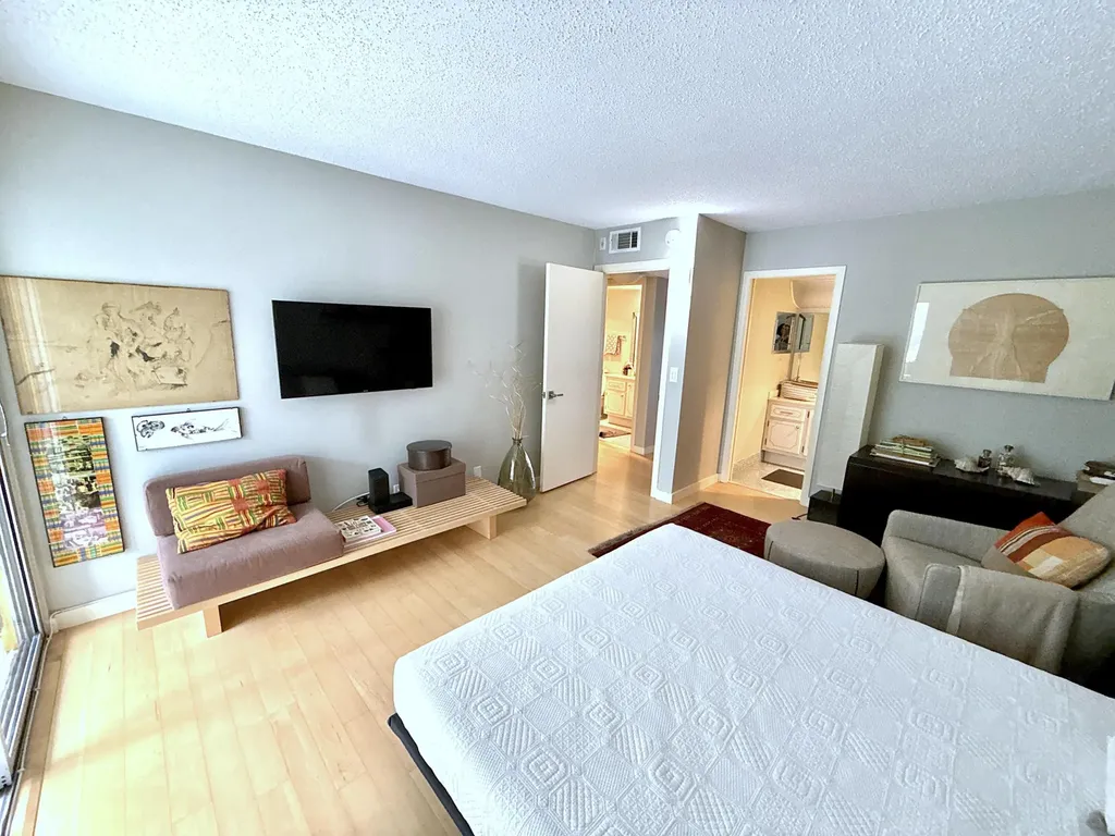 3032 Oakridge D Deerfield Beach FL 33442