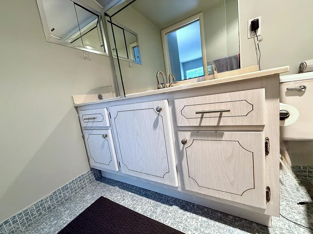 3032 Oakridge D Deerfield Beach FL 33442