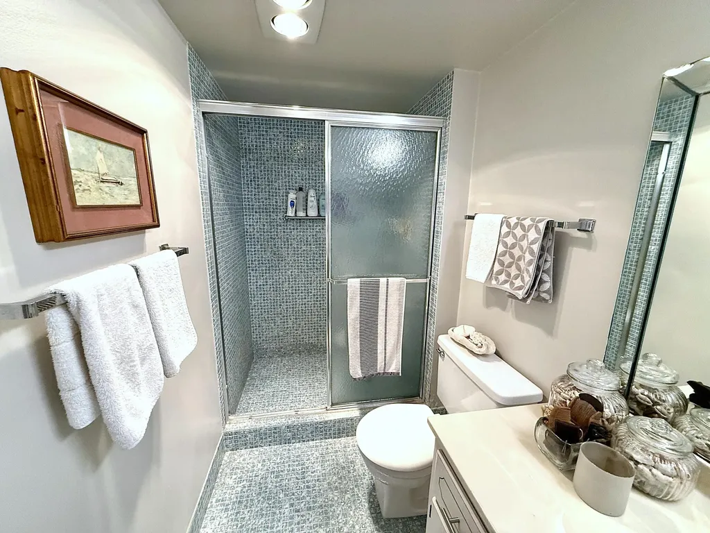3032 Oakridge D Deerfield Beach FL 33442