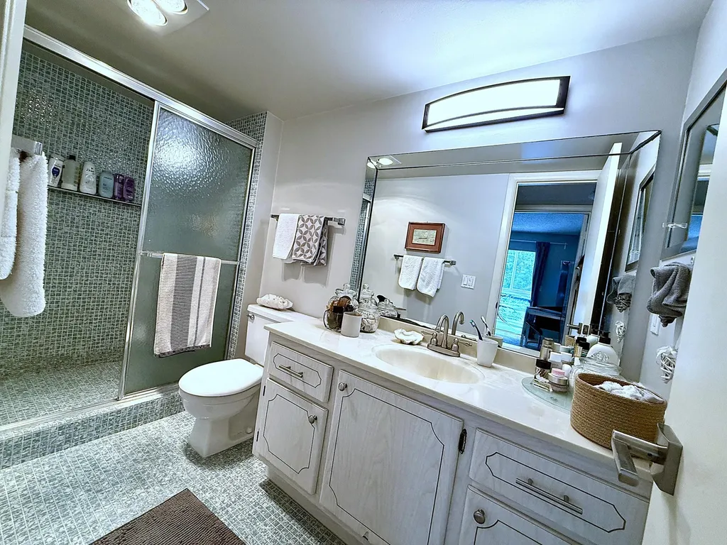 3032 Oakridge D Deerfield Beach FL 33442