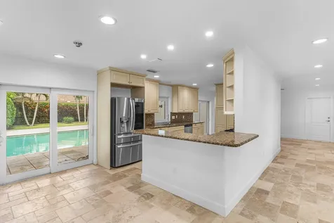 783 Valencia Drive Boca Raton FL 33432