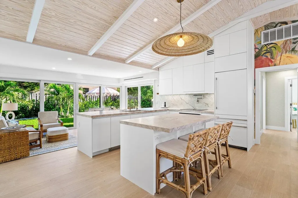 11 Hersey Drive Ocean Ridge FL 33435