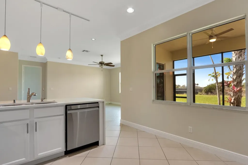 10007 SW Ambrose Way Port St Lucie FL 34986