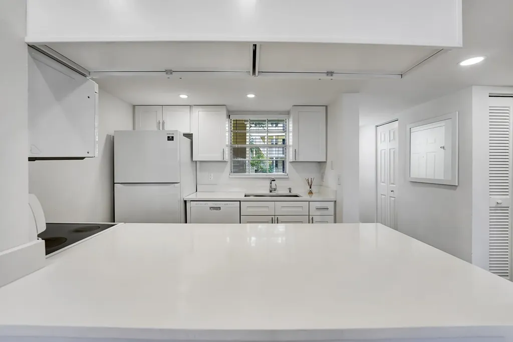 6315 La Costa Drive Boca Raton FL 33433