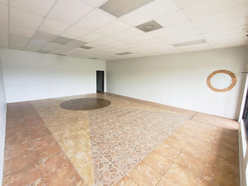 6386 SE Federal Highway Stuart FL 34997
