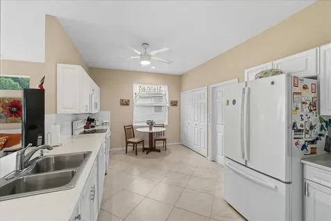860 NW Sorrento Lane Port St Lucie FL 34986
