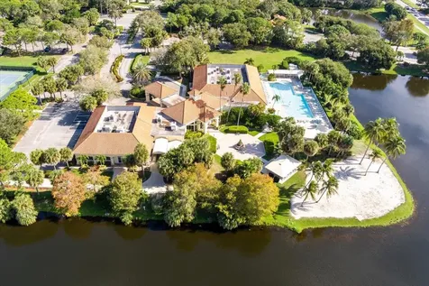 860 NW Sorrento Lane Port St Lucie FL 34986