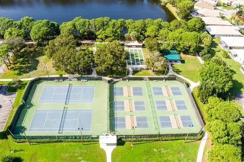 860 NW Sorrento Lane Port St Lucie FL 34986