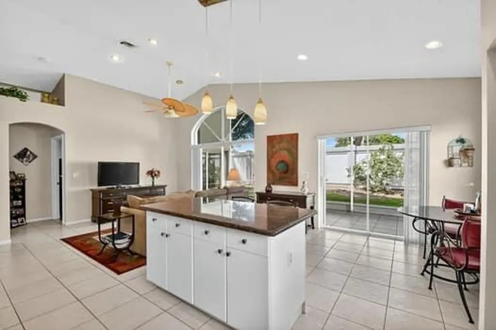 10299 Utopia Circle W Boynton Beach FL 33437