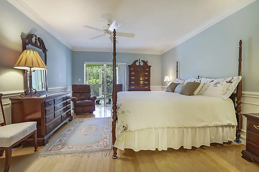 700 NE Harbour Terrace Boca Raton FL 33431