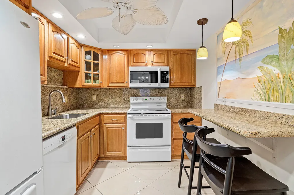 4505 S Ocean Boulevard Highland Beach FL 33487