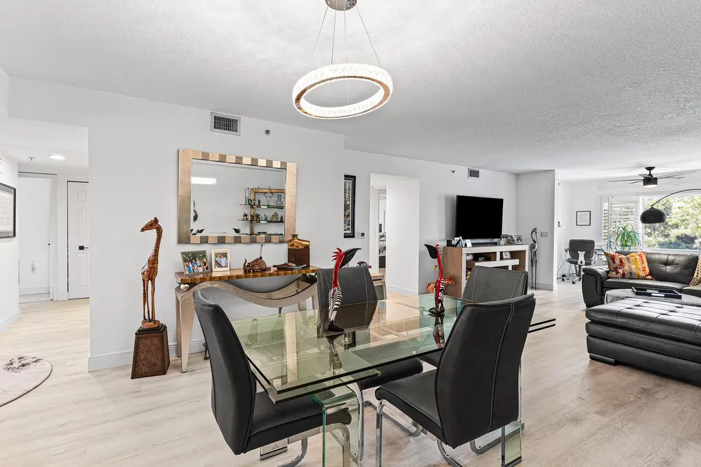 5874 Crystal Shores Drive Boynton Beach FL 33437