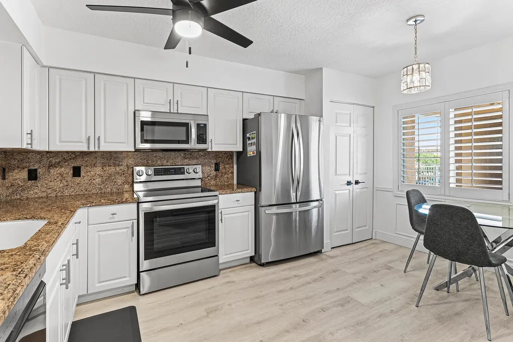 5874 Crystal Shores Drive Boynton Beach FL 33437