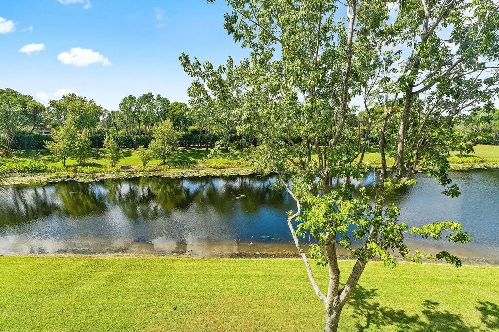 5874 Crystal Shores Drive Boynton Beach FL 33437
