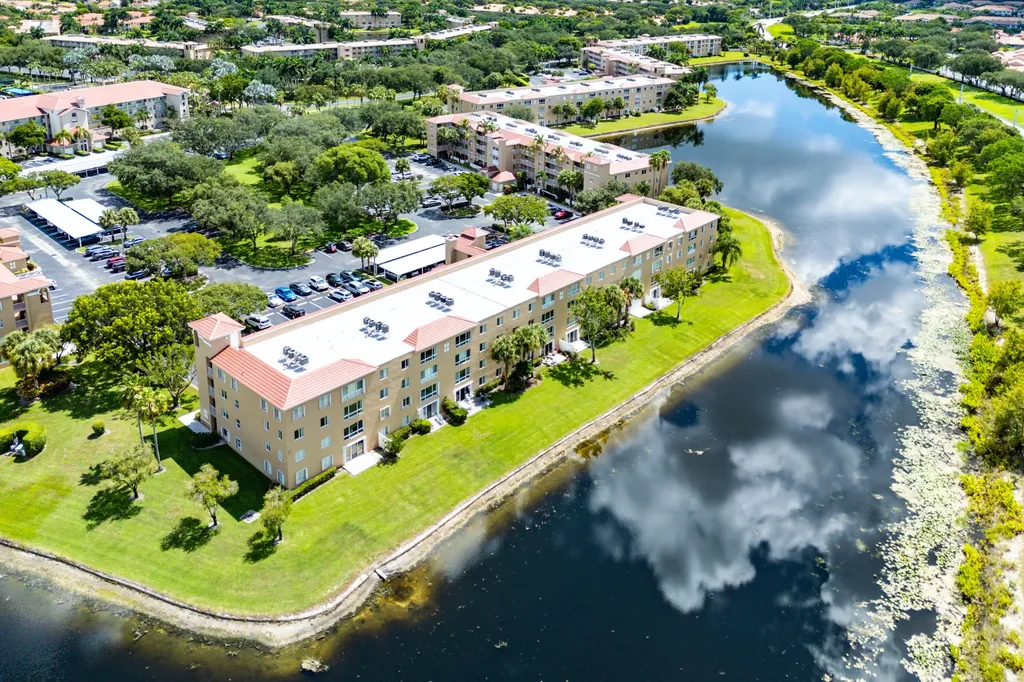 5874 Crystal Shores Drive Boynton Beach FL 33437