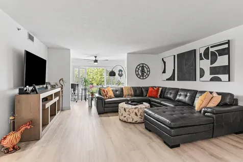 5874 Crystal Shores Drive Boynton Beach FL 33437