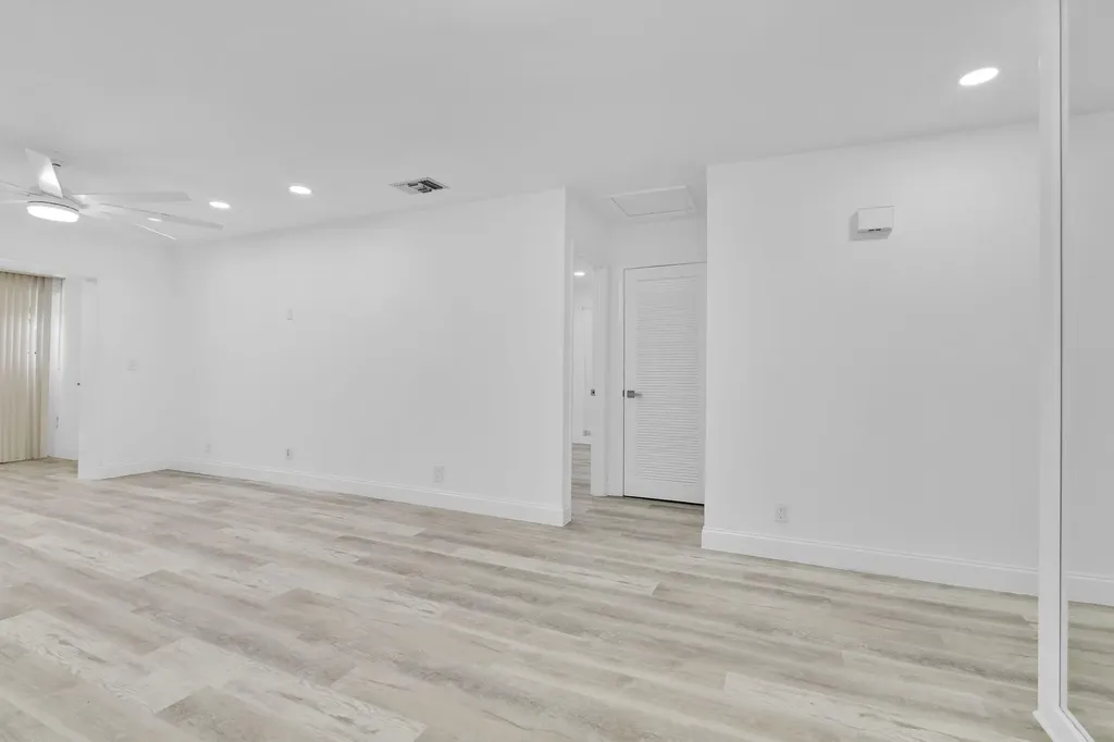 8844 Belle Aire Drive Boca Raton FL 33433