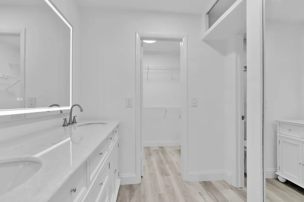 8844 Belle Aire Drive Boca Raton FL 33433