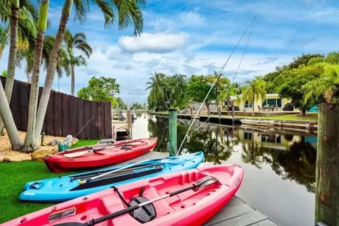 1621 NE 63rd Court Fort Lauderdale FL 33334