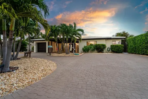 1621 NE 63rd Court Fort Lauderdale FL 33334