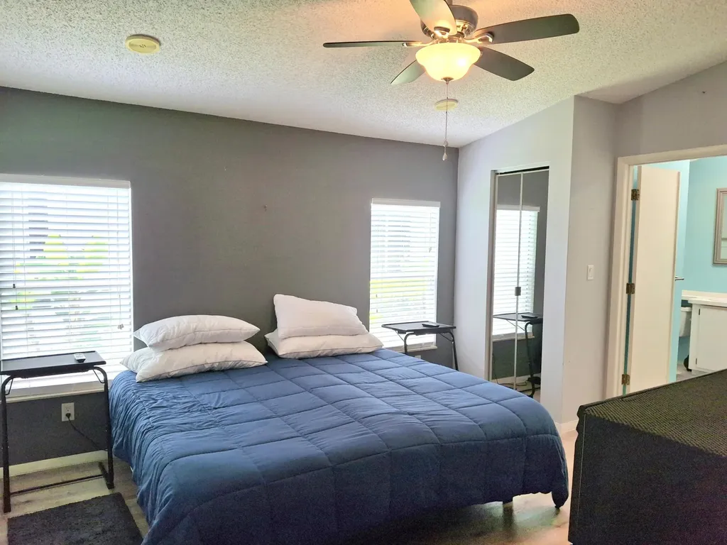 8483 Schefflera Court Port St Lucie FL 34952
