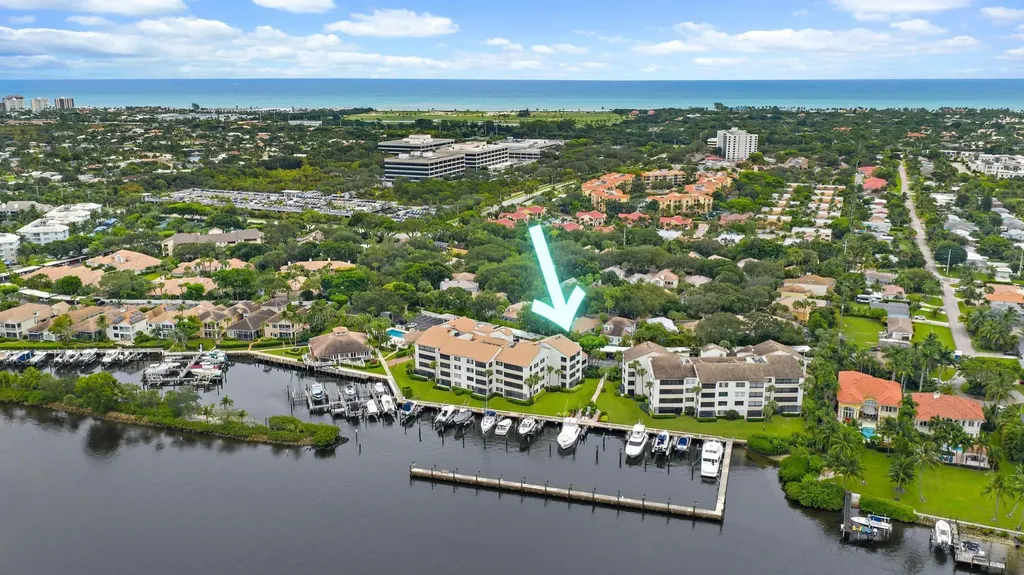 811 Oak Harbour Drive Juno Beach FL 33408