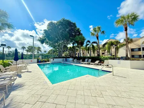 811 Oak Harbour Drive Juno Beach FL 33408