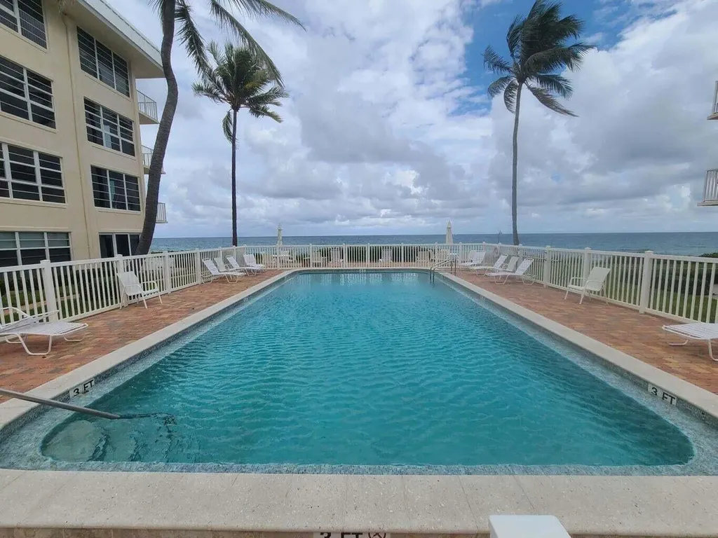 3851 N Ocean Boulevard Gulf Stream FL 33483