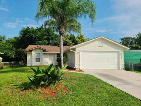 3127 SE Orchid Street Stuart FL 34997