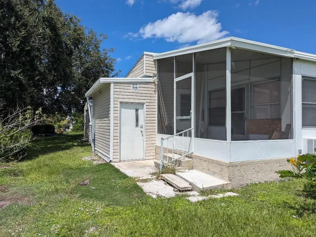 71 W Caribbean Port St Lucie FL 34952
