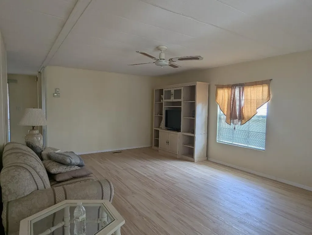 71 W Caribbean Port St Lucie FL 34952