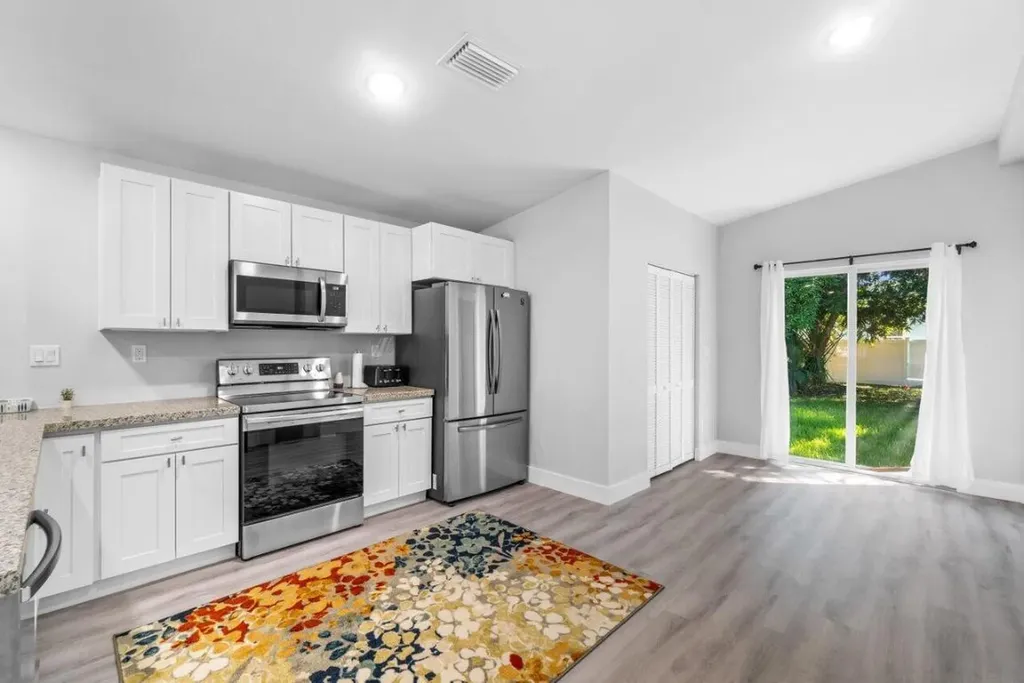 408 SW 4th Street Delray Beach FL 33444