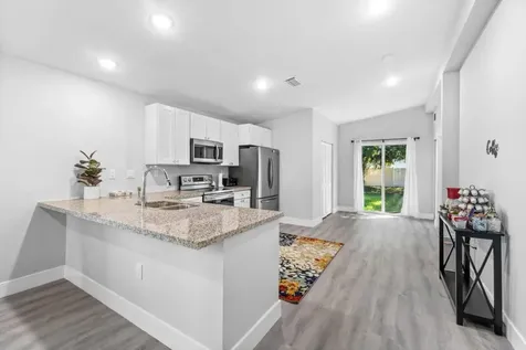 408 SW 4th Street Delray Beach FL 33444
