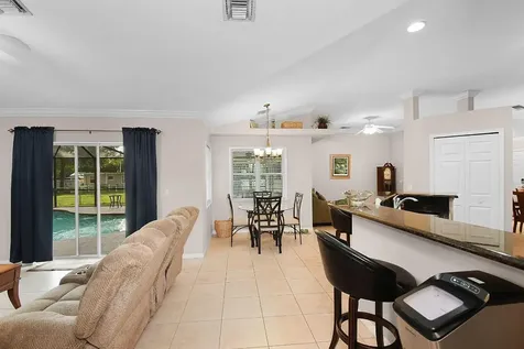 9873 Orange Avenue Fort Pierce FL 34945