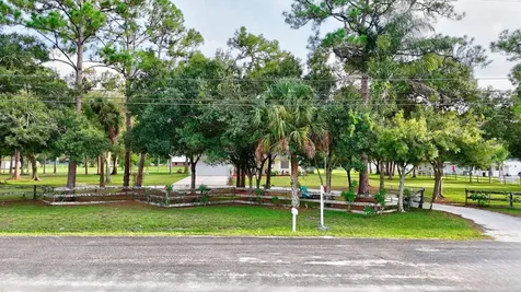 9873 Orange Avenue Fort Pierce FL 34945