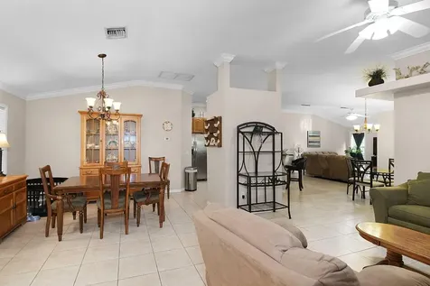9873 Orange Avenue Fort Pierce FL 34945