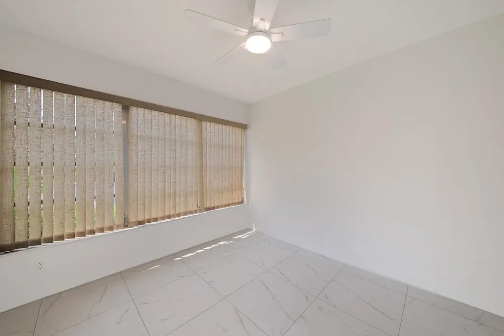 5220 Nesting Way Delray Beach FL 33484