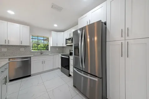 5220 Nesting Way Delray Beach FL 33484