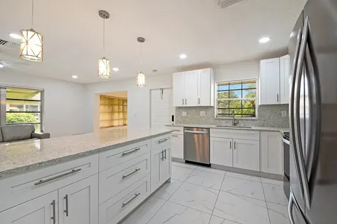 5220 Nesting Way Delray Beach FL 33484