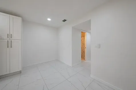 5220 Nesting Way Delray Beach FL 33484