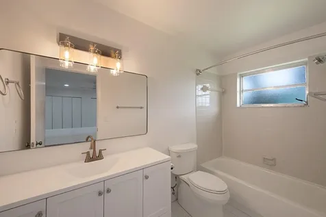 5220 Nesting Way Delray Beach FL 33484