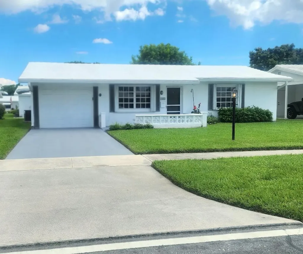 108 SW 18th Street Boynton Beach FL 33426