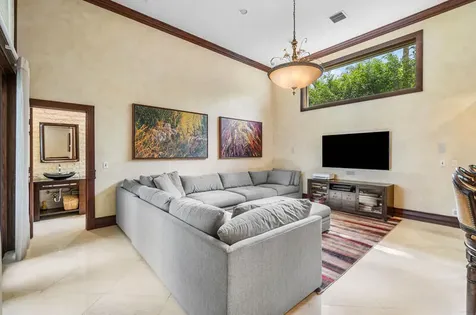 12 Martinique Cove Palm Beach Gardens FL 33418