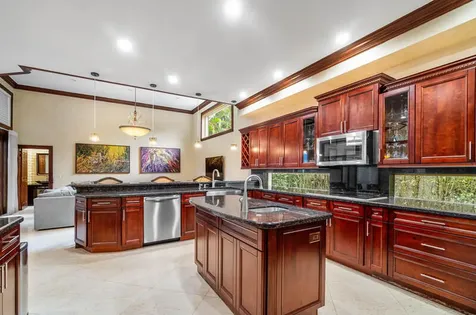 12 Martinique Cove Palm Beach Gardens FL 33418